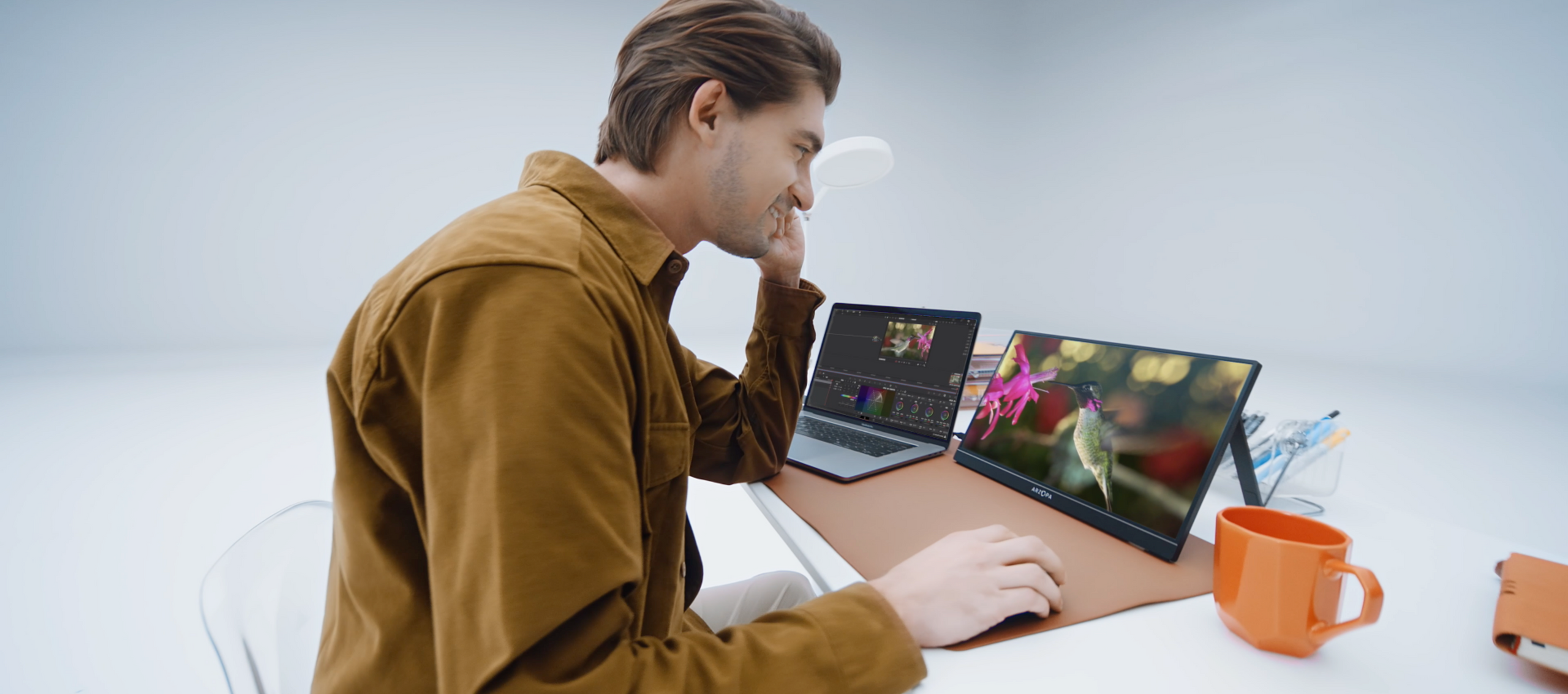 arzopa banner image